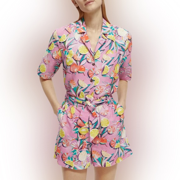 Camp shirt & High rise casual printed shorts set - Picture 5 of 16